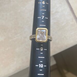 Elegant Gold and Silver Women's Ring